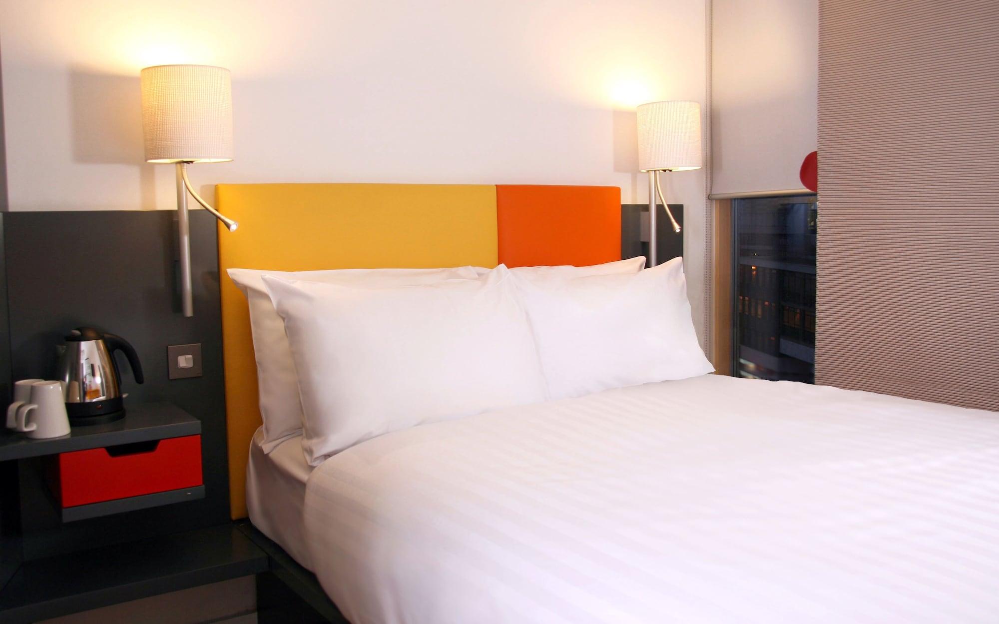 Sleeperz Hotel Cardiff Room photo